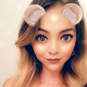 Meet your Posher, Nikki